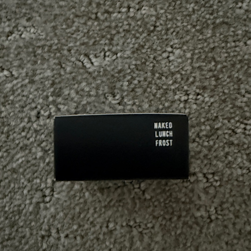 New in Box MAC Cosmetics Eyeshadow - Naked Lunch Frost - Picture 2 of 3
